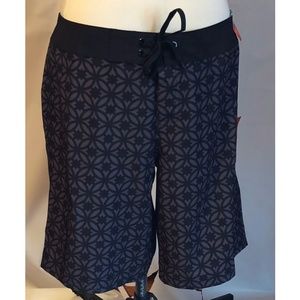 Board Shorts 22"